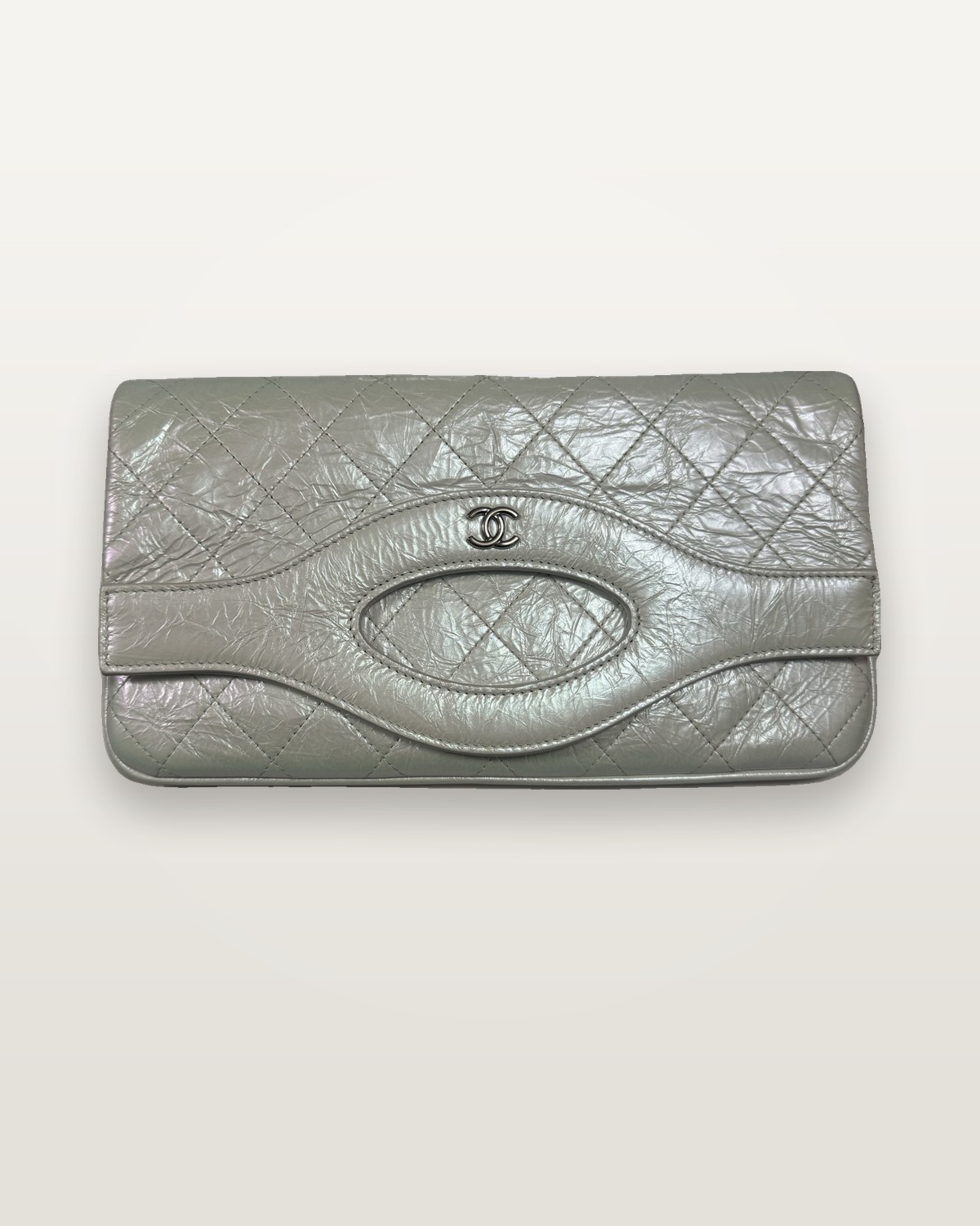 Chanel 2.55 Reissue 226